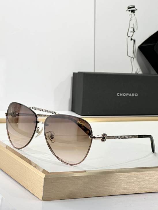 Picture of Chopard Sunglasses _SKUfw72823735fw